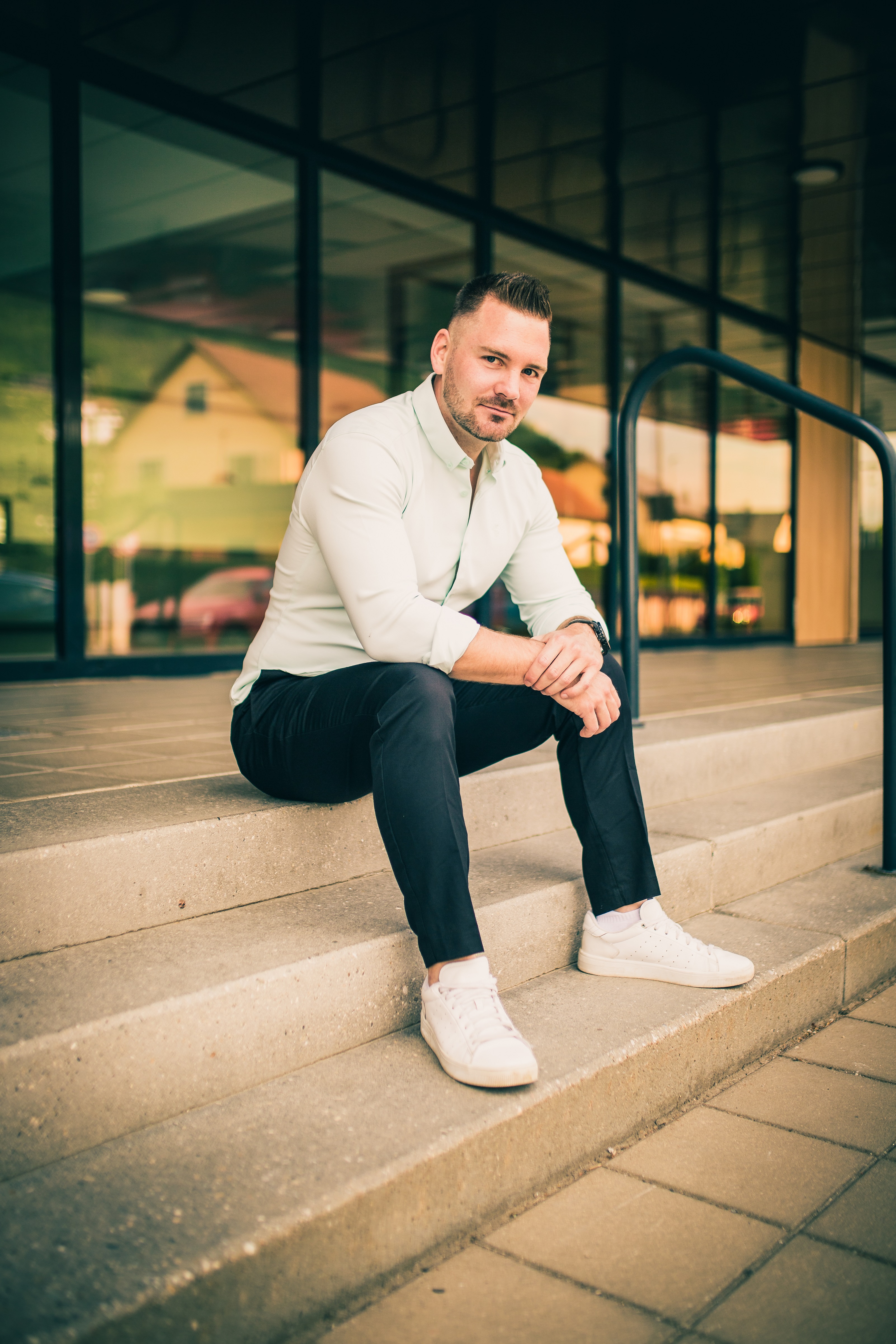 [Porträt von dir]